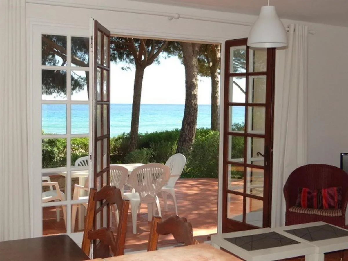Villa Climatisee 2 Chambres Avec Terrasse Et Garage - Fr-1-100-199 Cavalaire-sur-Mer
